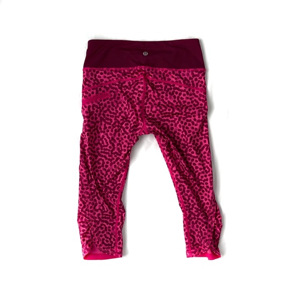 Pink Lululemon Run Top Speed Crop - Picture 2 of 5